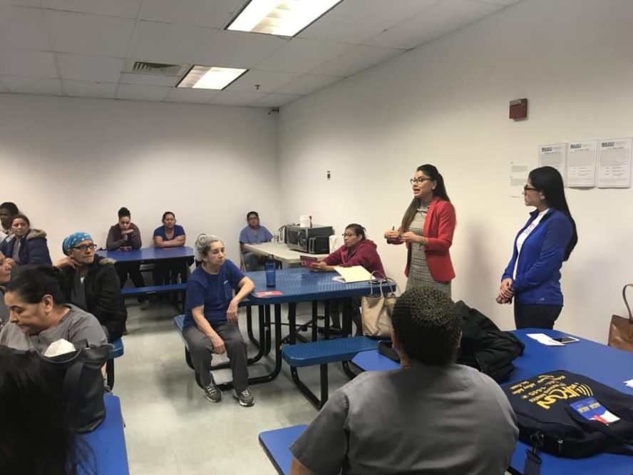 Community Information Presentation with Centro Presente